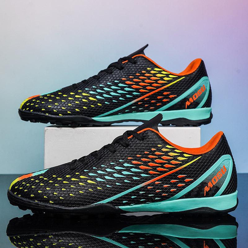 New Long Nail Youth Football Shoes Non-slip and Wear-resistant Competition Training Shoes Adult Broken Nail Sports Shoes Men