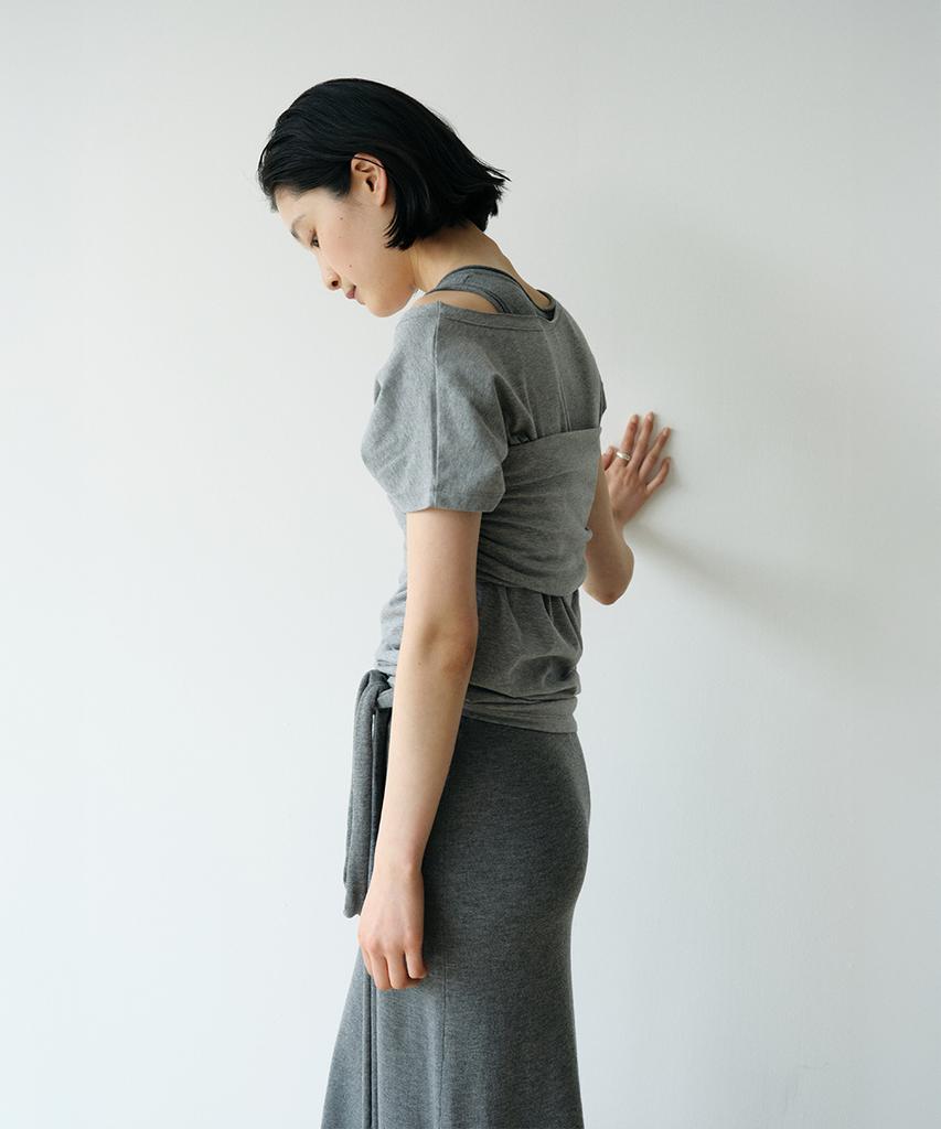Loutaideu Tube Top Off-Shoulder T-Shirt Set Up [Grey]