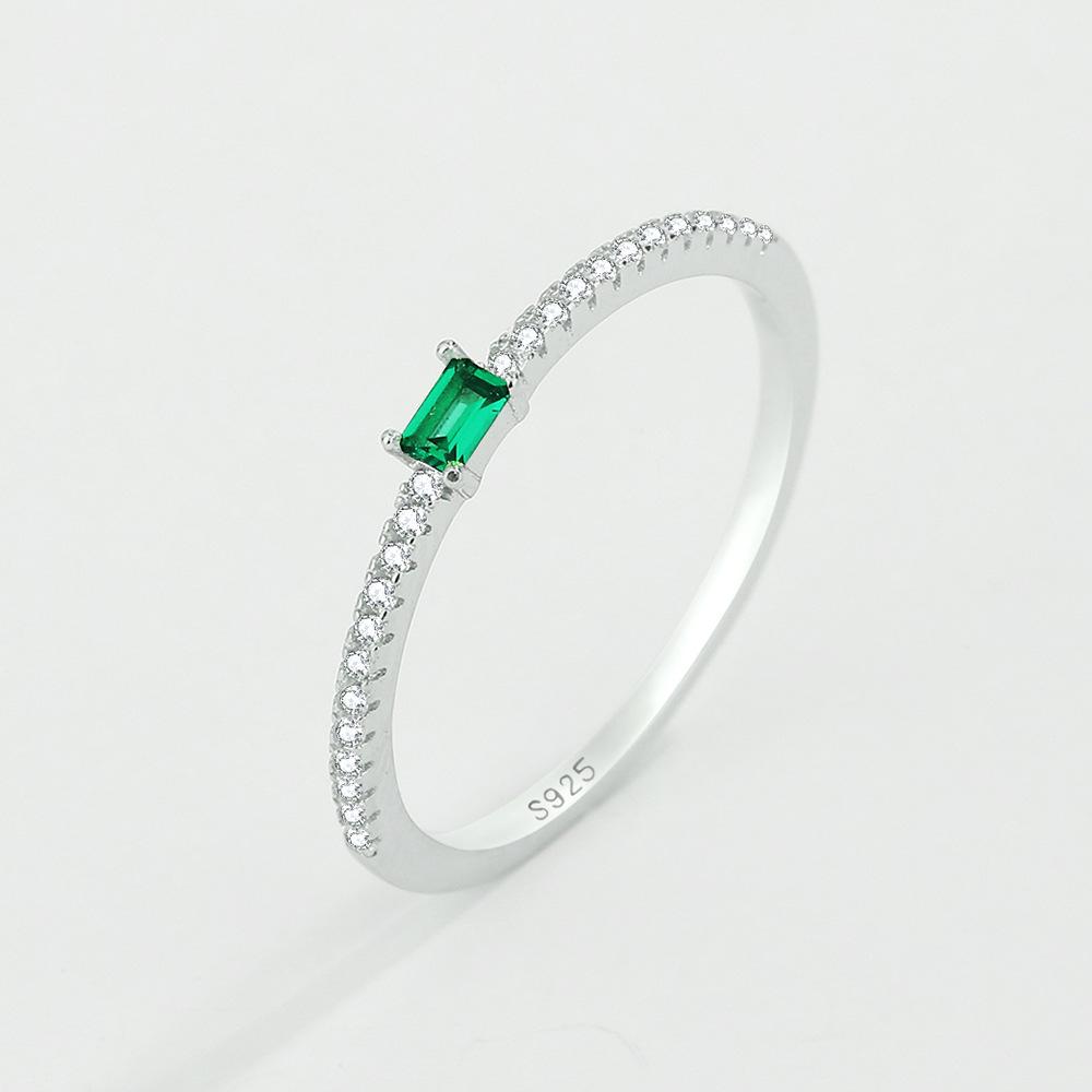 

Japanese Style Square Cut Emerald Sterling Silver Pave Diamond Ring Size 8