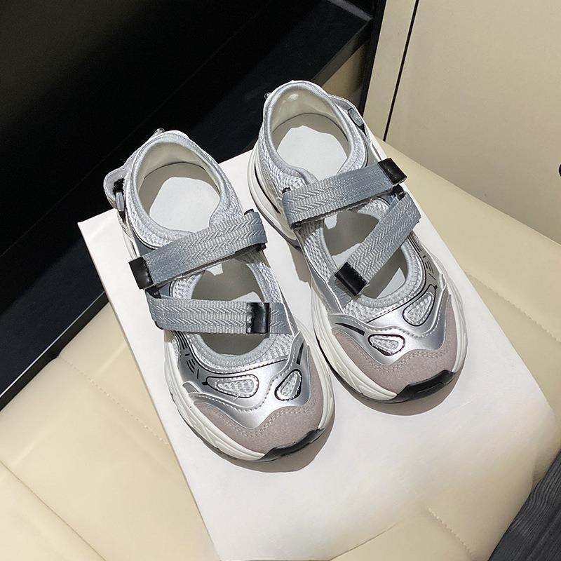 Breathable Dad Shoes Thick-soled Casual Shoes Perforated Versatile Sports Shoes
