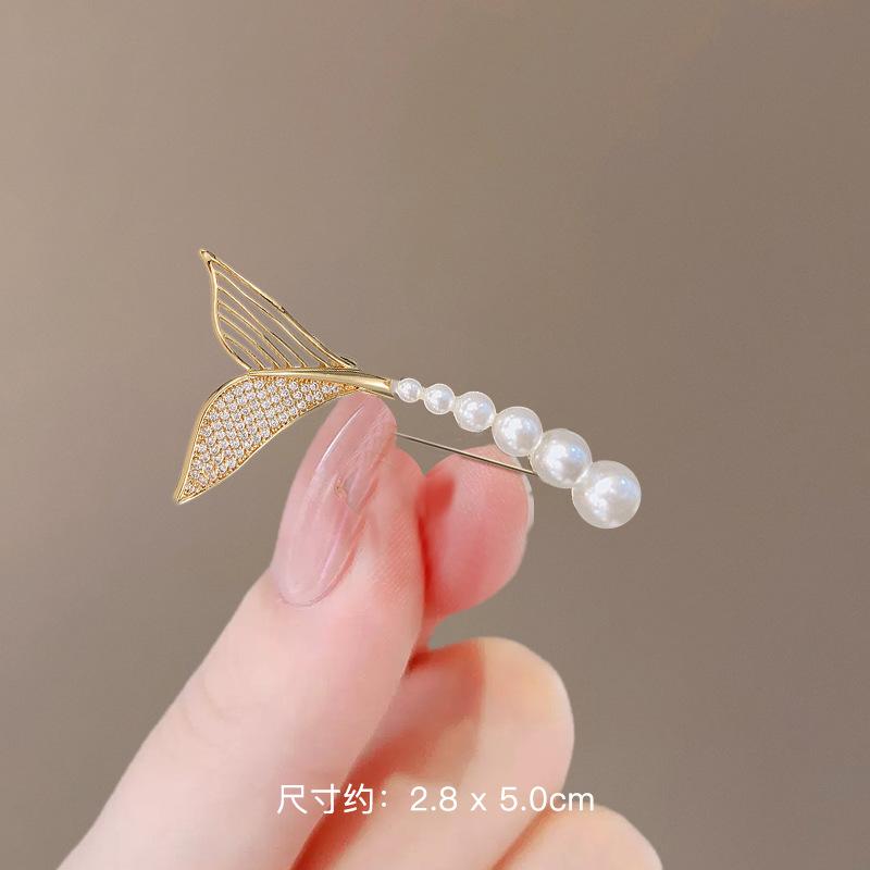 Fashion Corsage Brooch High-End Female Anti-Light Butterfly Brooch High-End Niche Corsage