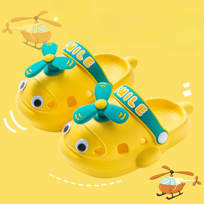 Rutschfeste Kinderhausschuhe Kleinkind Mädchenschuh Atmungsaktiver Sommer Strandschuh Niedlicher Cartoon Kinderschuh für Mädchen Jungen Hausschuhe Pantuflas