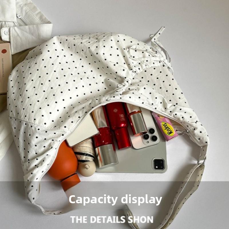 Stylish Dot Shoulder Bag Women Large Capacity Canvas Fashiable and Versatile Commuting Bag Simple Design Crossbody Bags