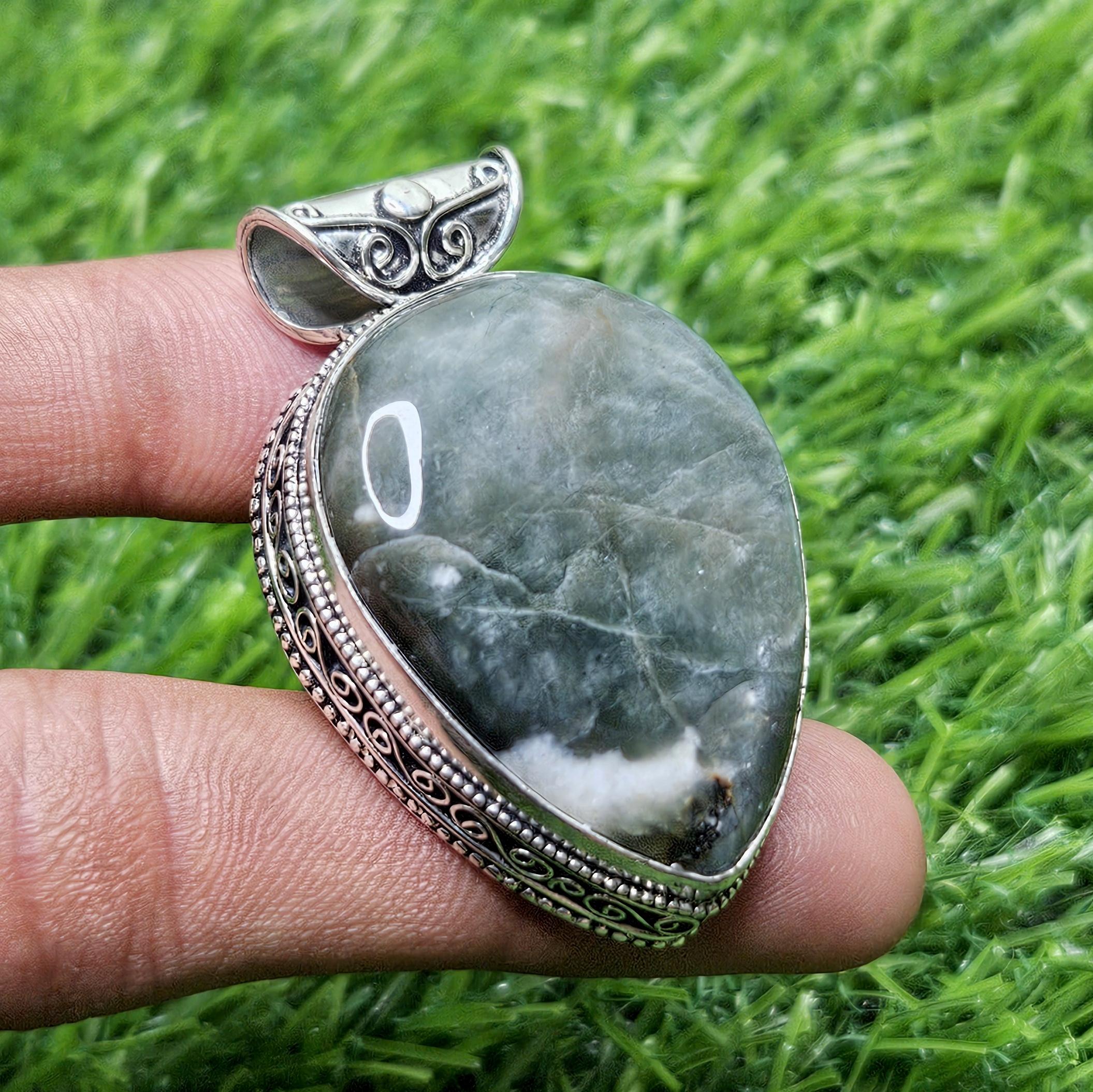 

Подвеска из натурального зеленого лунного камня, подвеска из стерлингового серебра 925 пробы, серебряная подвеска грушевидной формы, подарок для нее зелёный