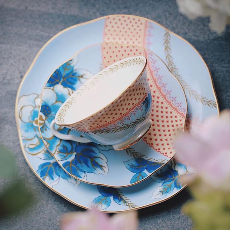 Wedgwood Butterfly Bloom Bone China Teapot