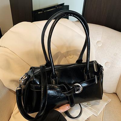 Retro Underarm Bag Fashion Casual Niche Stick Bag Ladies Commuter Simple Shoulder Bag