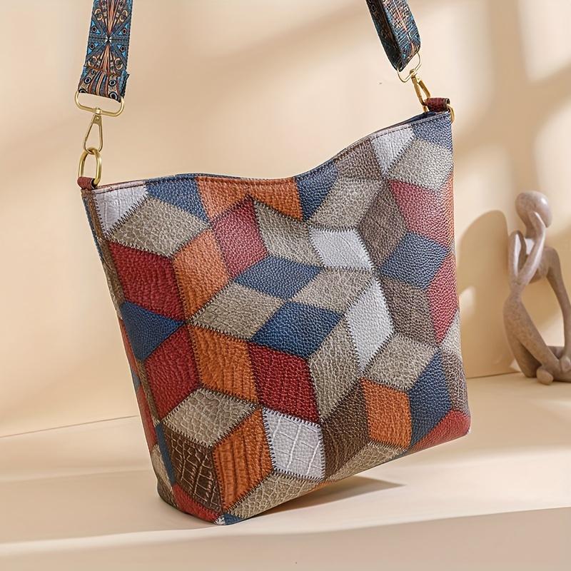 Сумка через плечо с геометрическим узором в стиле пэчворк — фото 4