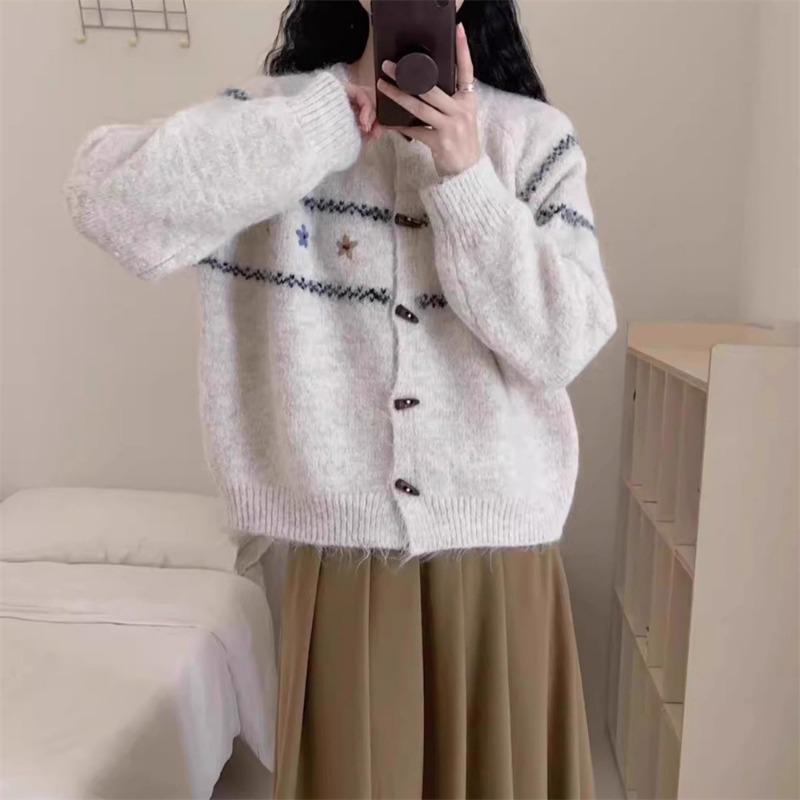 Premium Sweater Women's Retro Crew Neck Knitted Cardigan Autumn and Winter New Loose Women's Top Slim Coat