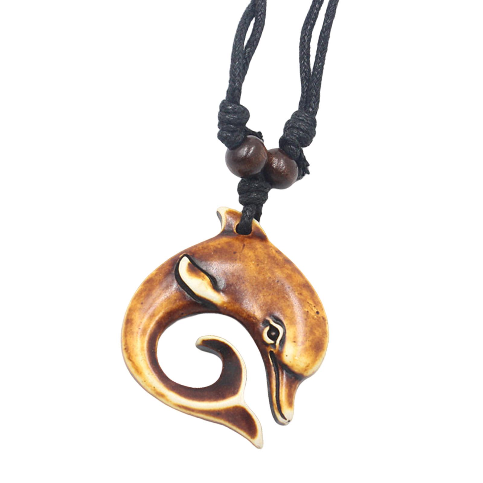 

Элегантное ожерелье из смолы с подвеской в виде дельфина для женщин, регулируемая длина, колье-чокер, легкий и удобный аксессуар коричневый