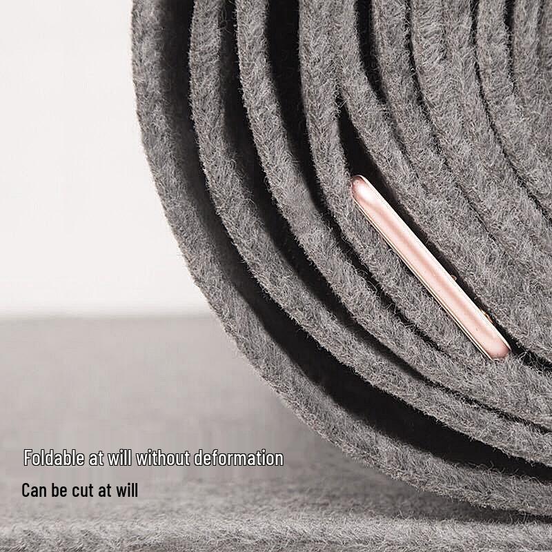 Thick Red Outdoor Wedding and Event Carpet for Stairs and Corridors