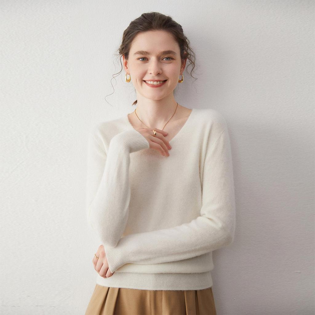 Women's V-Neck Loose Cashmere Sweater, Warm Knitted Pullover, Solid Color, Versatile & Trendy.