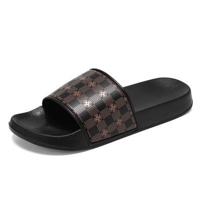 Pantoufles d'été tendance pour hommes, chaussures de sport décontractées, grande taille, antidérapantes pour salle de bain, sandales antidérapantes pour salle de bain familiale intérieure, hommes