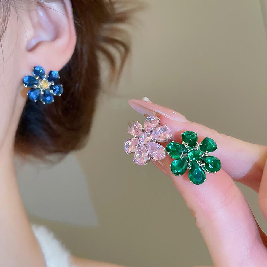 Elegant Water Drop Zircon Flower Earrings & Necklace Set – European & American Court Style Luxury Clavicle Chain for Women