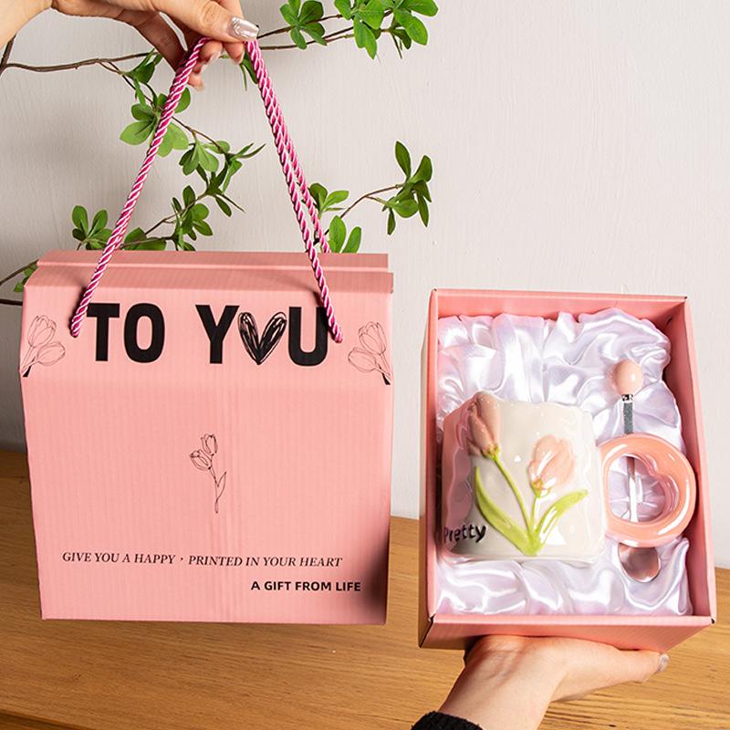 Prezent na ukończenie szkoły dla nauczycieli i uczniów gimnazjum Prezent Kubek na wodę dla kobiet o wysokim wyglądzie Praktyczny kubek Kubek ceramiczny Pamiątka