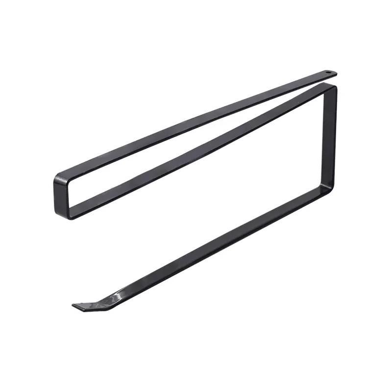 Bezinwazyjny regał kuchenny: Uchwyt na ręczniki papierowe i folię spożywczą z kutego żelaza