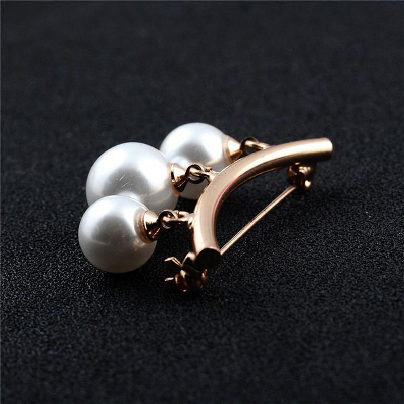 Brož s perlovým zavíracím špendlíkem Svetr Kardigan Brože s klipem na řetízek