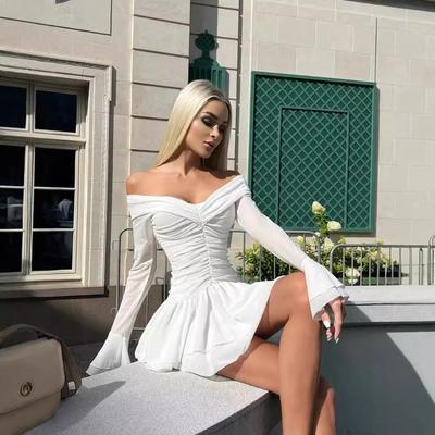 Vestido acampanado de manga larga con un solo hombro para mujer, vestido corto plisado adelgazante de corte A