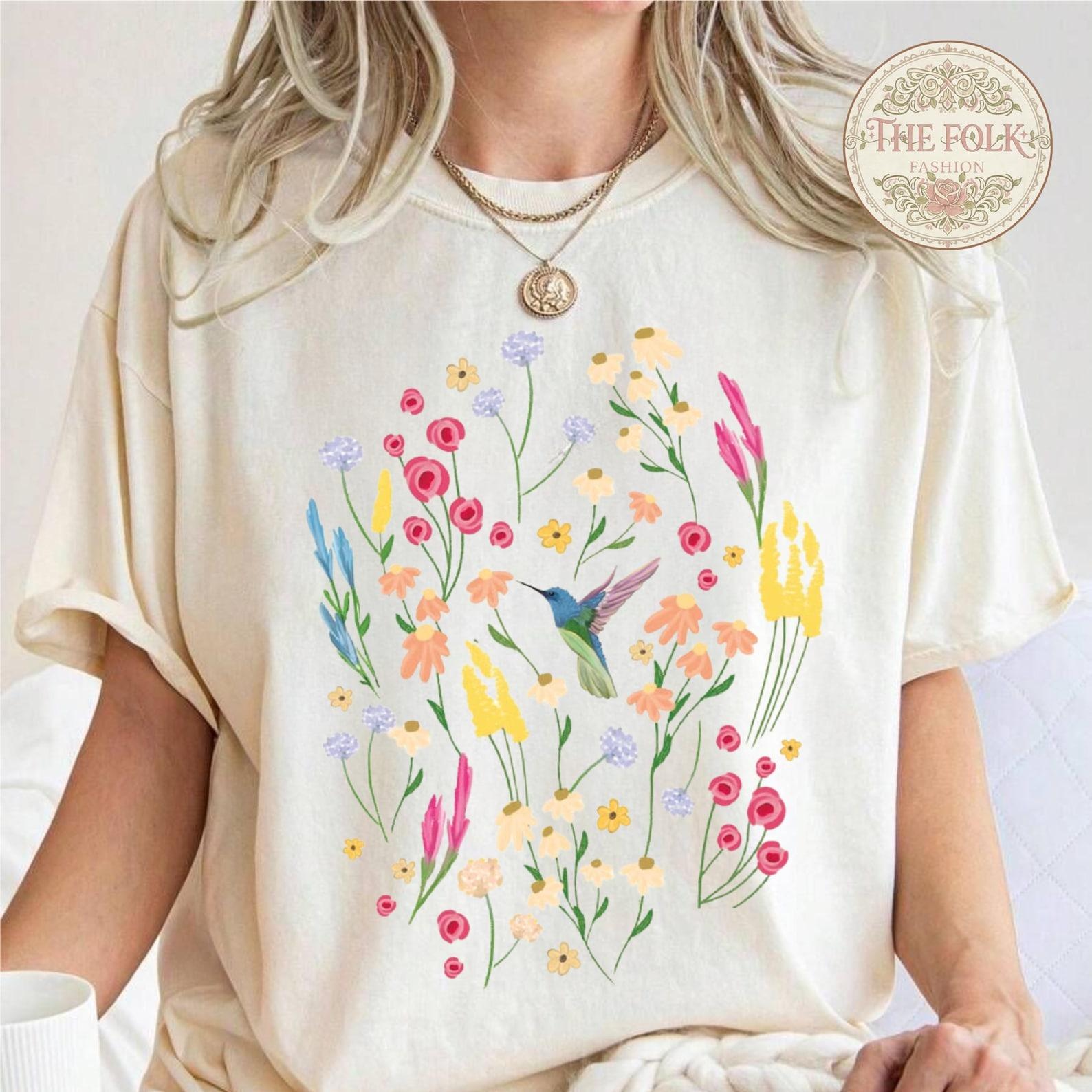 Hummingbird Wildflower Shirt, Aesthetic Floral Graphic Tee, Botanical Garden Hummingbird Tshirt, Comfort Colors Nature Lover Gift,Bird Shirt L