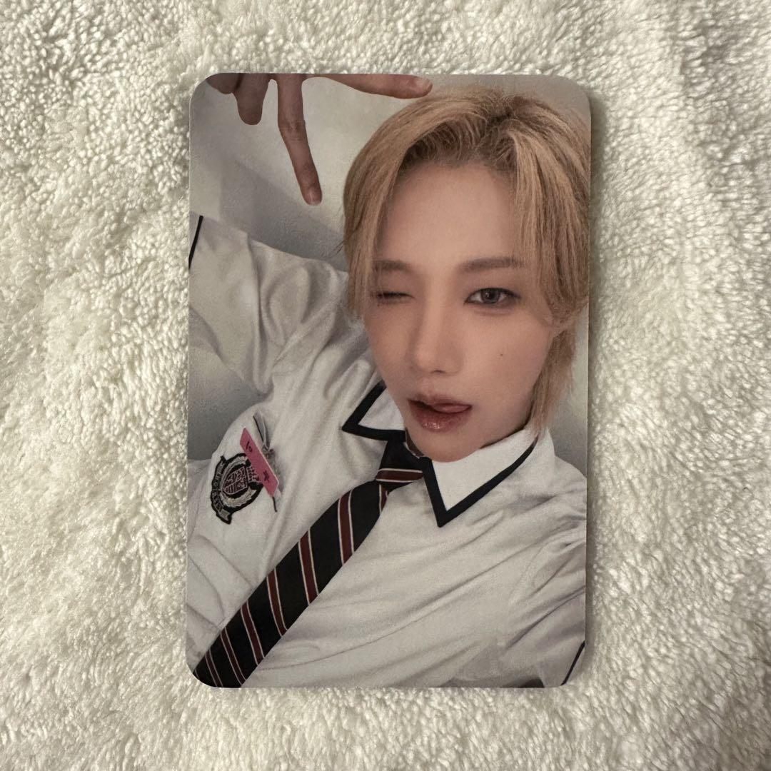 

[Б/У] XLOV Карточка для трейдинга Луи Куанлуи Naturallymusic