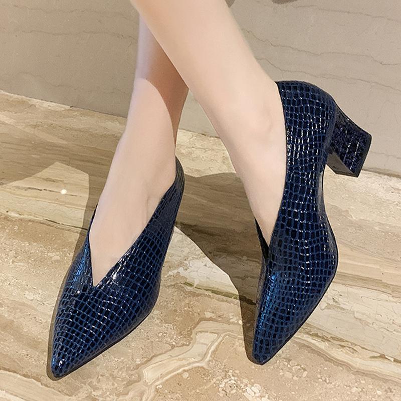 Chunky Women Shallow Shoes Pointed Toe Elegant Mid Heels Leather Pumps 2025 Trend Designer Dress Party Winter Femme Chaussures