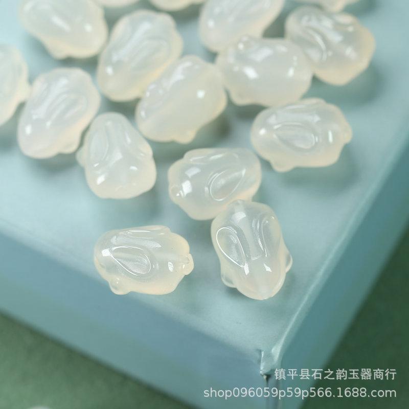 Good Bunny Pure White Chalcedony Bracelet: Cute Girls' Crystal Jade Pendant Accessory