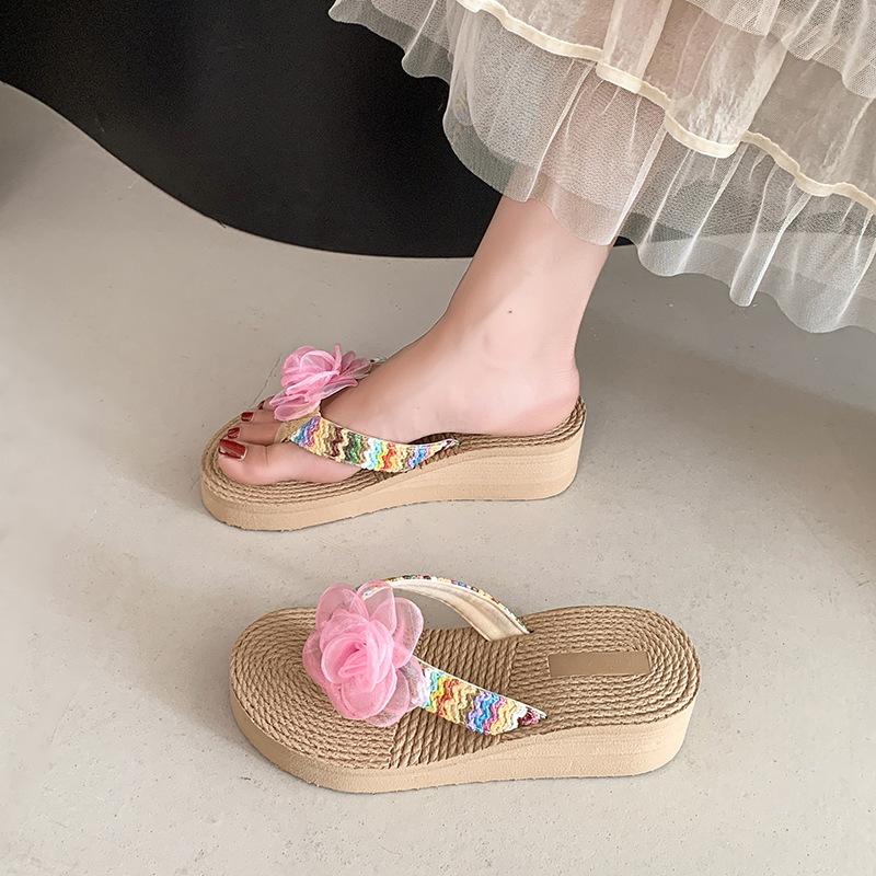 Straw Beach Shoes Casual Pastoral Flowers Vacation Women's Fashion Summer New Thick-soled Wedges Flip-flops