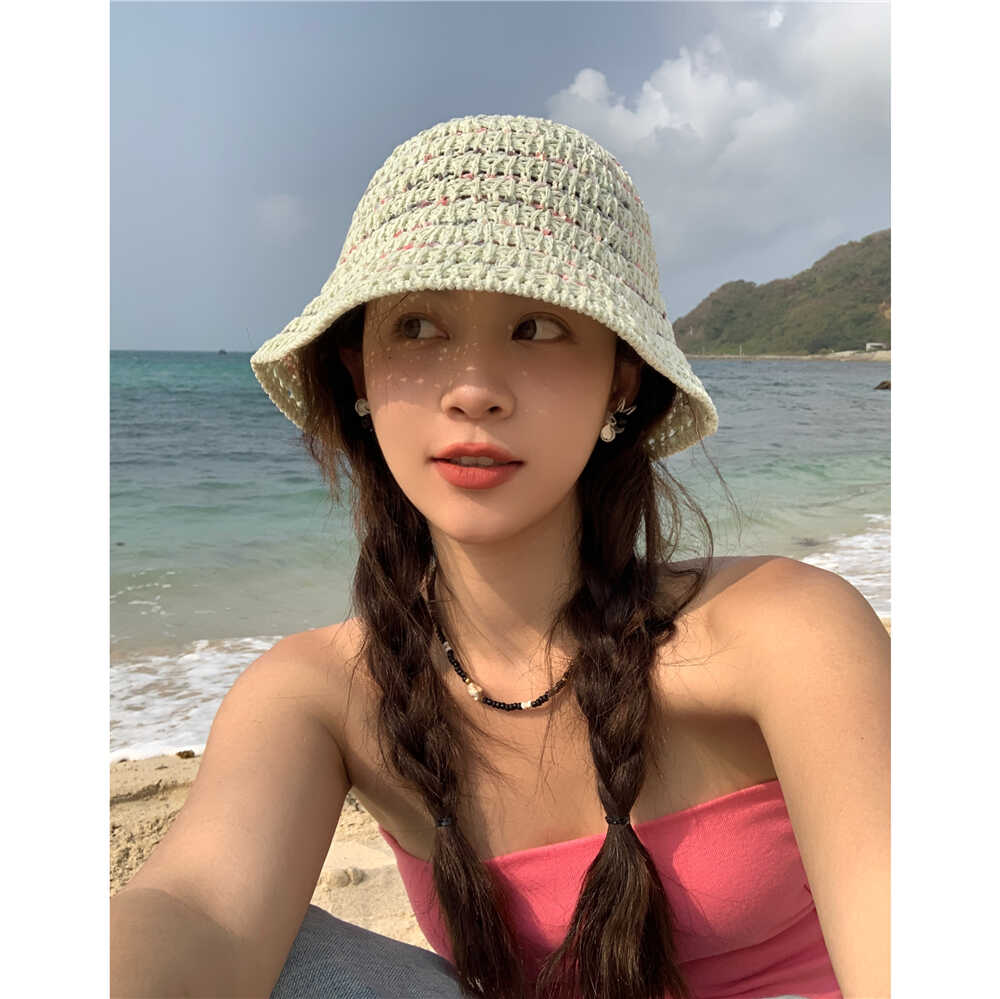 Hand woven straw hat bucket hat women's light hollow basin hat big brim sunshade sunscreen bucket hat