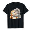 PunchKung La Scimmia Che Tiene l'Amico Peluche Meme Virale Grafica Maglietta Per Uomini Donne 100% Cotone Magliette Top a Manica Corta 022...