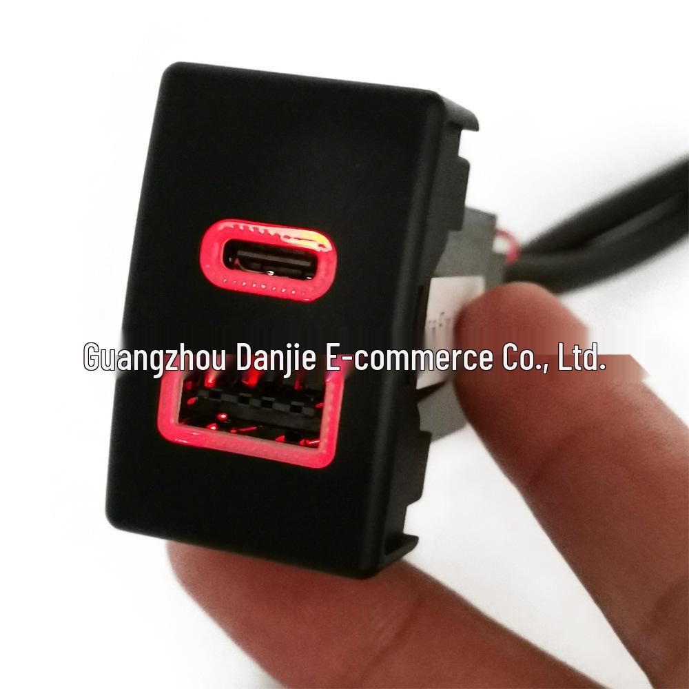 QC3.0 USB Type-C Car Charger for Mazda 5 & 6 Classic Edition