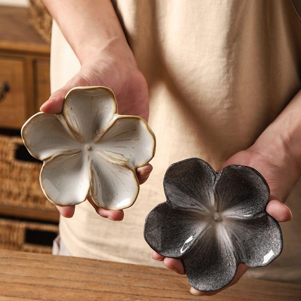 Vintage Multi-color Ceramic Craft Dish Creative Decorative Flower Shaped Small Dish Home Flavor Dish Gifts