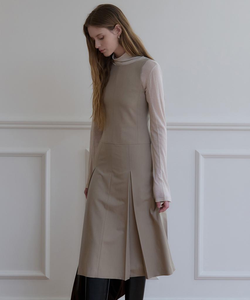 Plack Woman Front Pleated Maxi Dress Beige