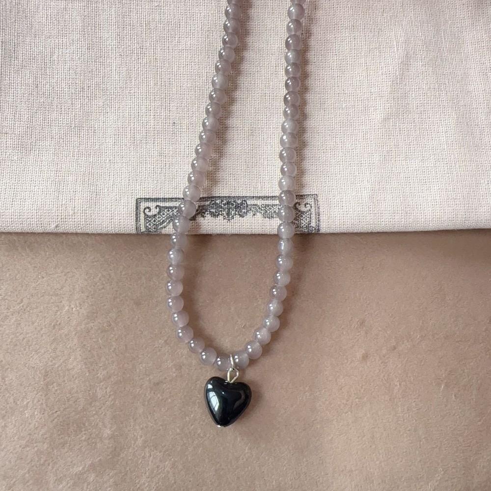 Love Heart Pendant Clavicle Chain Resin Acrylic Neck Chain Trend Beaded Necklace