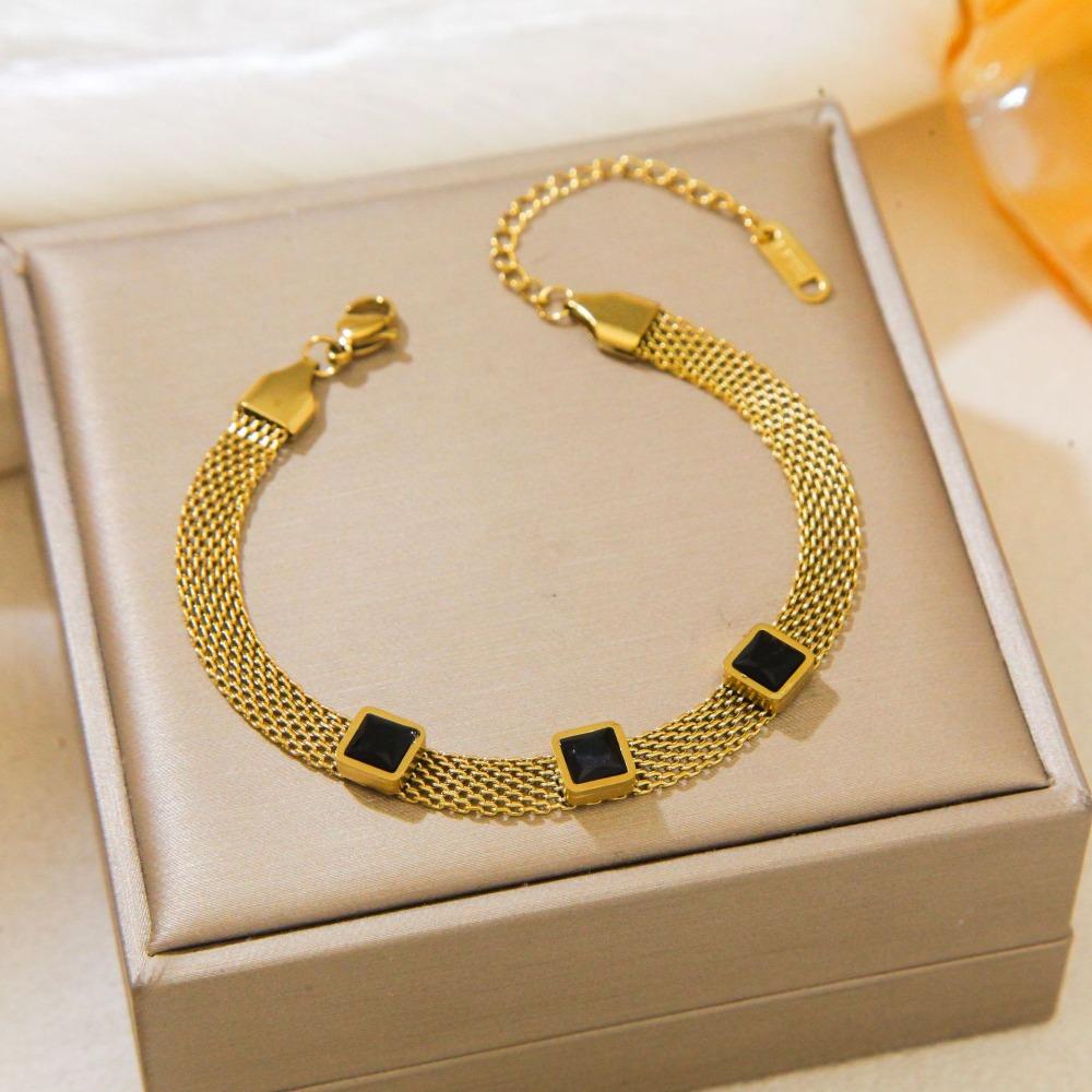 New Four-leaf Clover Bracelet Mesh Watch Bracelet Light Luxury Titanium Steel Watch Strap Chain Jewelry