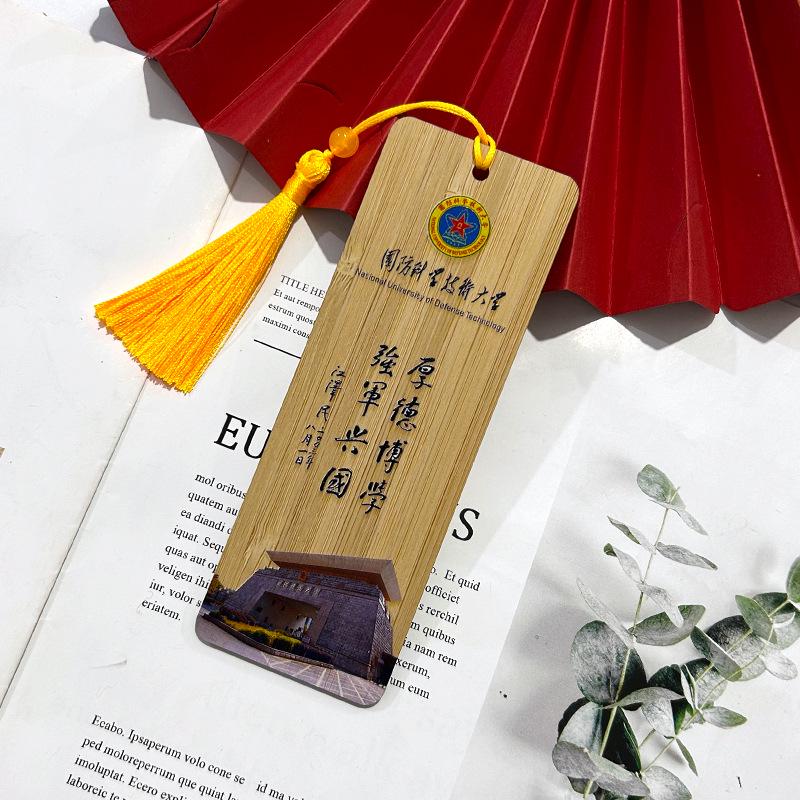 Hand-painted Chinese Style Bamboo Bookmarks - Colorful Wooden Gift for Friends