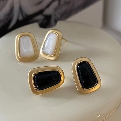 Geometrische trapezförmige Ohrstecker, französische minimalistische High-End-Ohrringe, modische Nische, Retro-Persönlichkeit, vielseitige Ohrringe für Damen