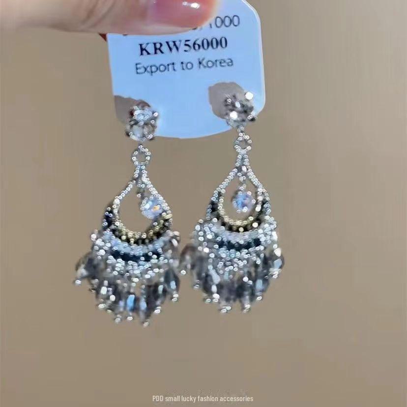 2024 Summer Dopamine Earrings: Sweet, Cool, Versatile Long Earrings for Women - Unique and Stylish Design