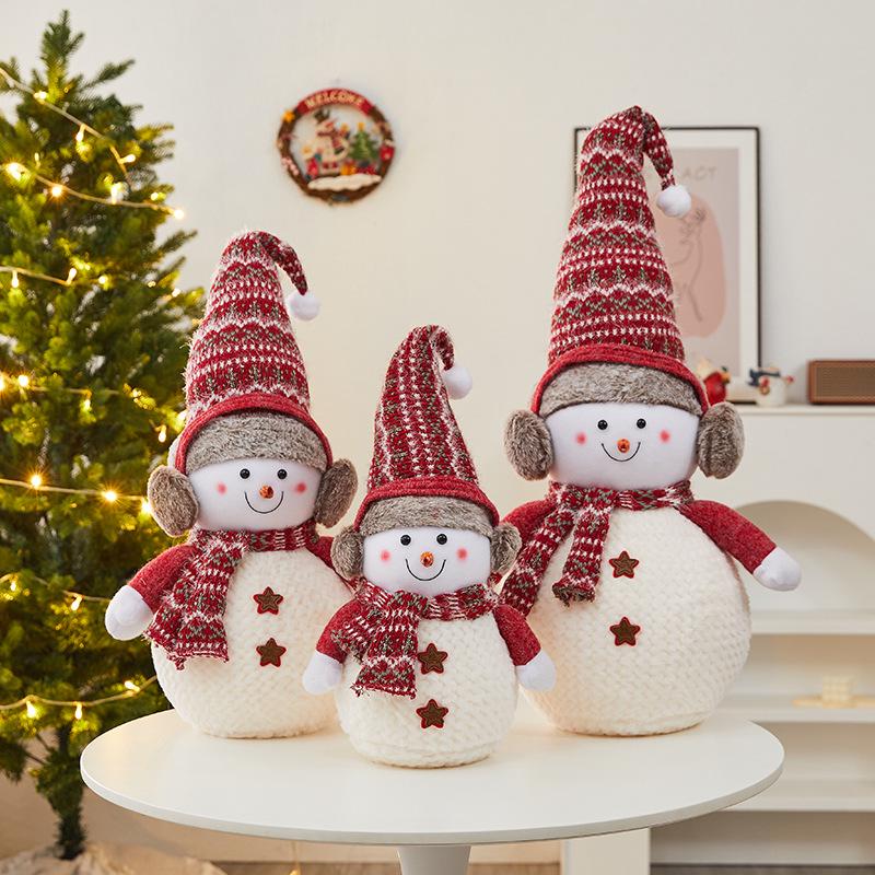 Christmas Snowman Plush Ornaments and Santa Doll Photo Props for Store Displays