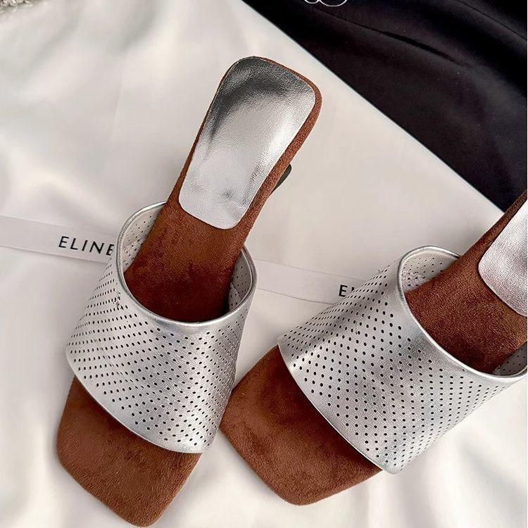 Silver open-toed hollow thick heel casual cool slippers women's 2025 summer wedge heel medium heel niche French women's shoes summer