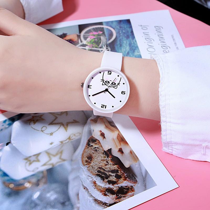 Ultra-Thin Candy-Colored Silicone Watch Dial For Girls, Junior High School Students, Simple And Versatile Jelly Strap