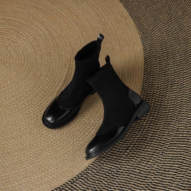 

Корейская версия полусапог на низком каблуке с резиновой подошвой большого размера, удобные однотонные сапоги-чулки, женские сапоги из эластичной замши, осенне-зимние ботинки Мартина 39