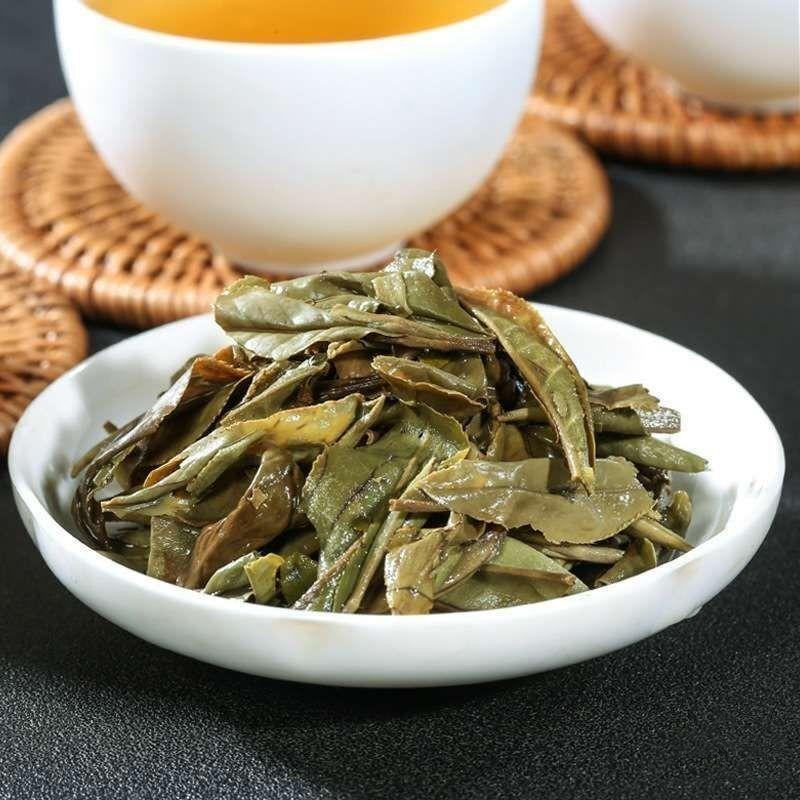 Mingqian květinová vůně Bílá pivoňka Starý bílý čajový dort 150g