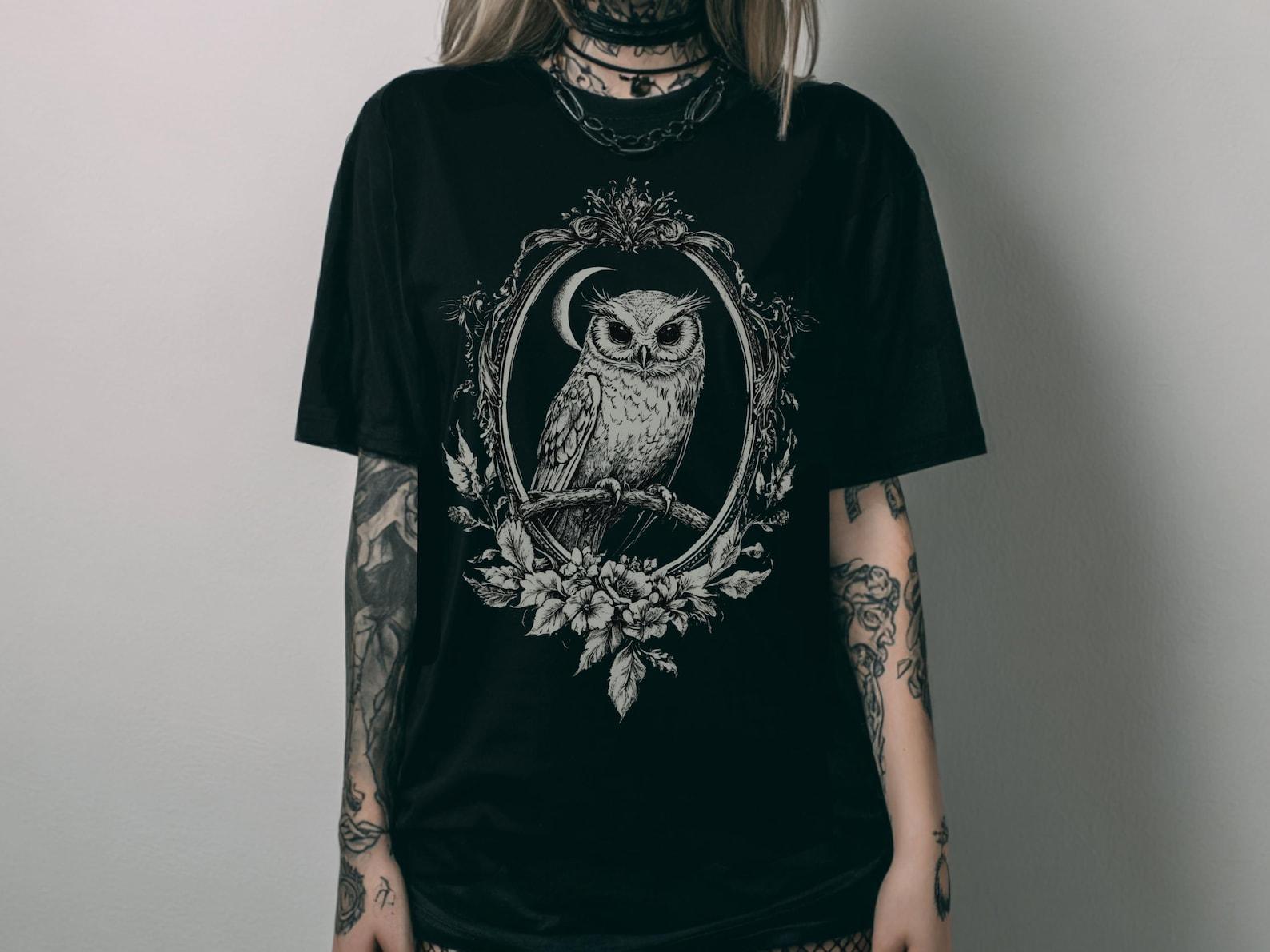 Gothic Victorian Owl Comfort Colors TShirt, Goth Floral Graphic Print Shirt, Witchy Whimsigoth Top, Romantic Fairy Grunge Clothing, Owl Gift S