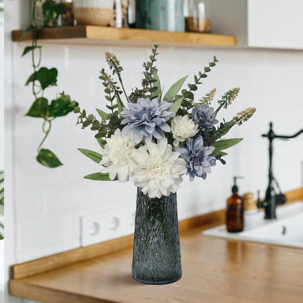 Bouquet Populaire de Fleurs Artificielles Roses avec des Fleurs Inspirées des Dahlias Élégant Blanc et Violet Pour les Salons d'Asie du Sud Décoration de Maison