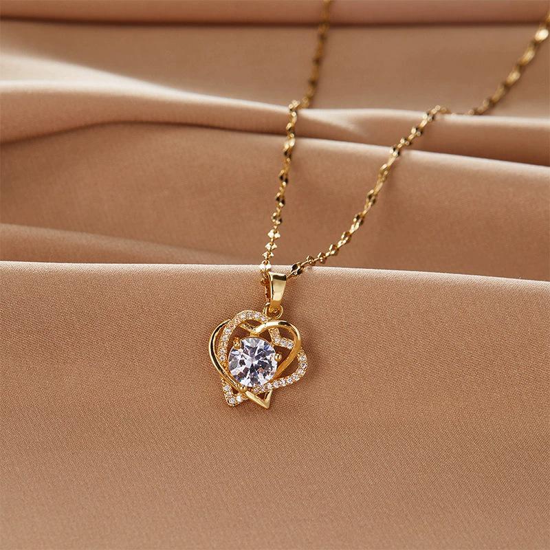 

2025 Interlocking Hearts Necklace - Simple, Versatile Double Layer Pendant with Micro-Paved Design.