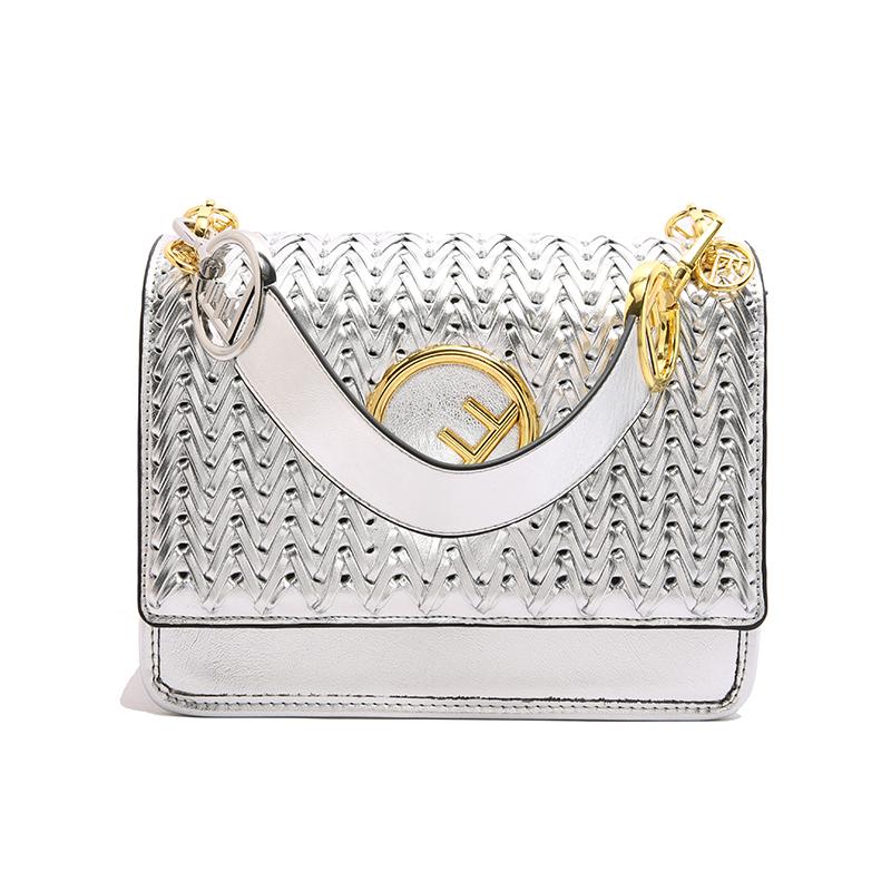 New French Fashion Clamshell Premium Sense Portable Shoulder Crossbody Woven Small Square Bag