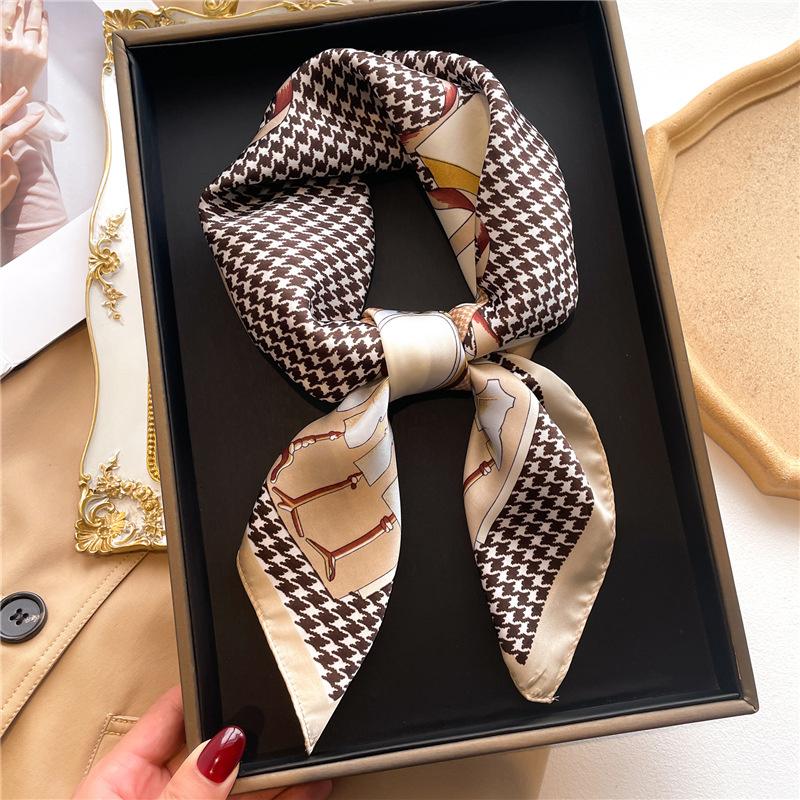 

Новый Женский Модный 70*70см Большой Квадратный Шарф Принт Бандана Шаль Хиджаб Офисная Вечеринка Шелковый Сатин Носовой Платок 70x70cm