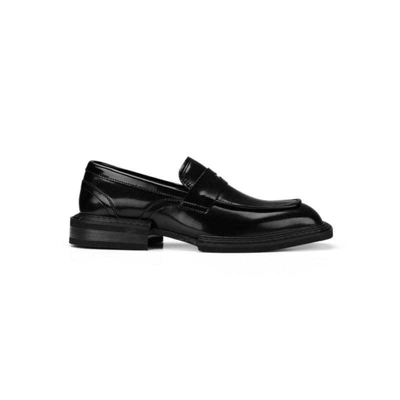 

Catwalk Original Square Head Leather Shoes Casual Couple Leather Shoes 38 men s size