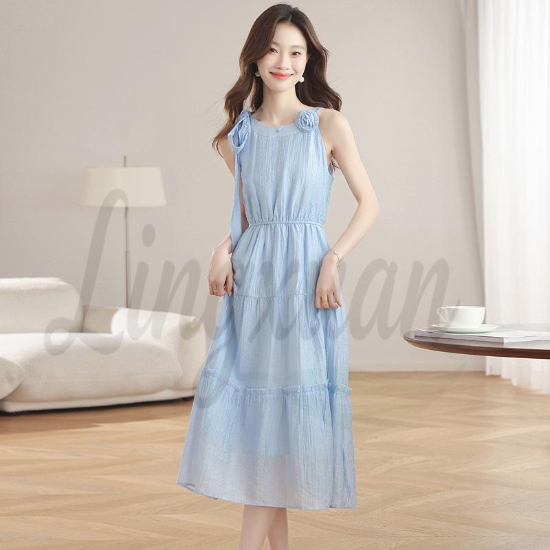 

Real Shot Sea Mist Freesia Sleeveless Halter Dress - Women s Summer 2026 Slim Waist Camisole Dress S синий