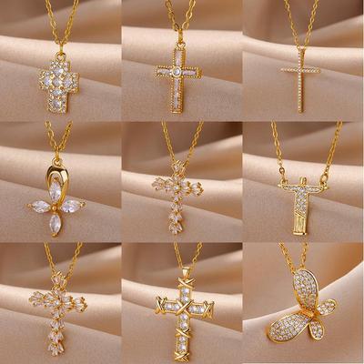 European & American Light Luxury Women's Retro Zircon Cross Pendant Necklace