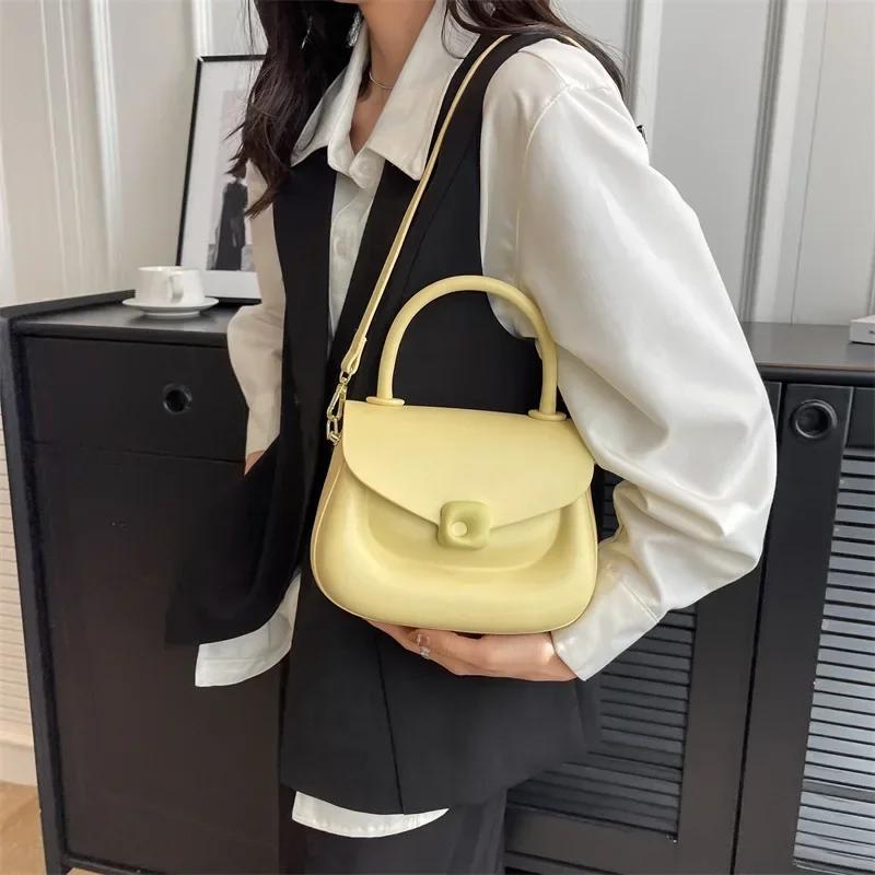 New Pluto crossbody bag customized smiling face handle bag designer versatile solid one shoulder bag